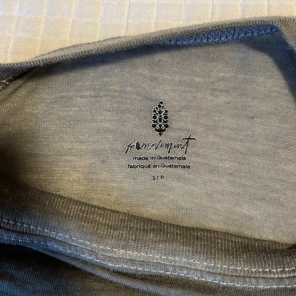 *FP Movement Tee - Picture 4 of 4